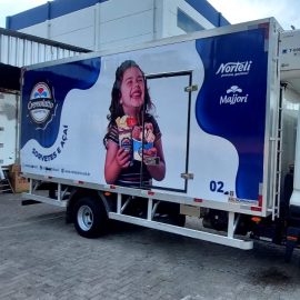 comunicacao-visual-em-porto-alegre-gravatai-impreart-comunicacao-visual-1-envelopamento-carro-caminhão-frota-3